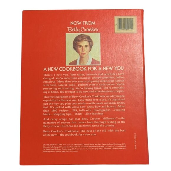 Betty Crockers Cookbook 1983 Tenth Printing Golden Press Spiral Hardcover Recipe - Picture 2 of 11